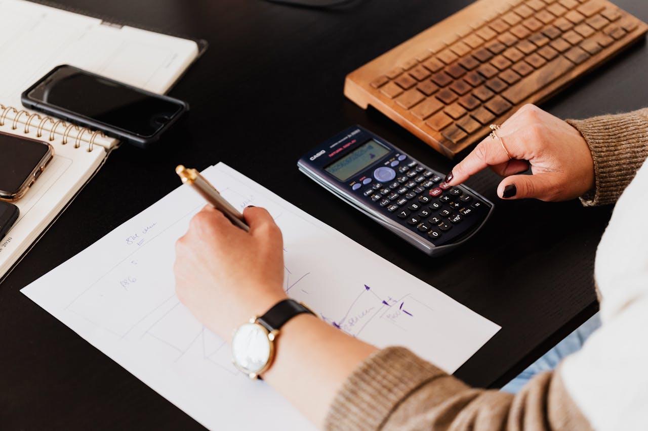 Expert Personal Tax Preparation Services in Vancouver Professional assisting a client with personal tax preparation in Vancouver at PC Tax Solutions